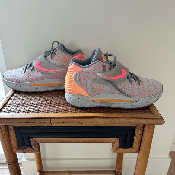 KD 14 Sunset Basketball Shoes size 10.5 - New without box - Picture 9 of 11